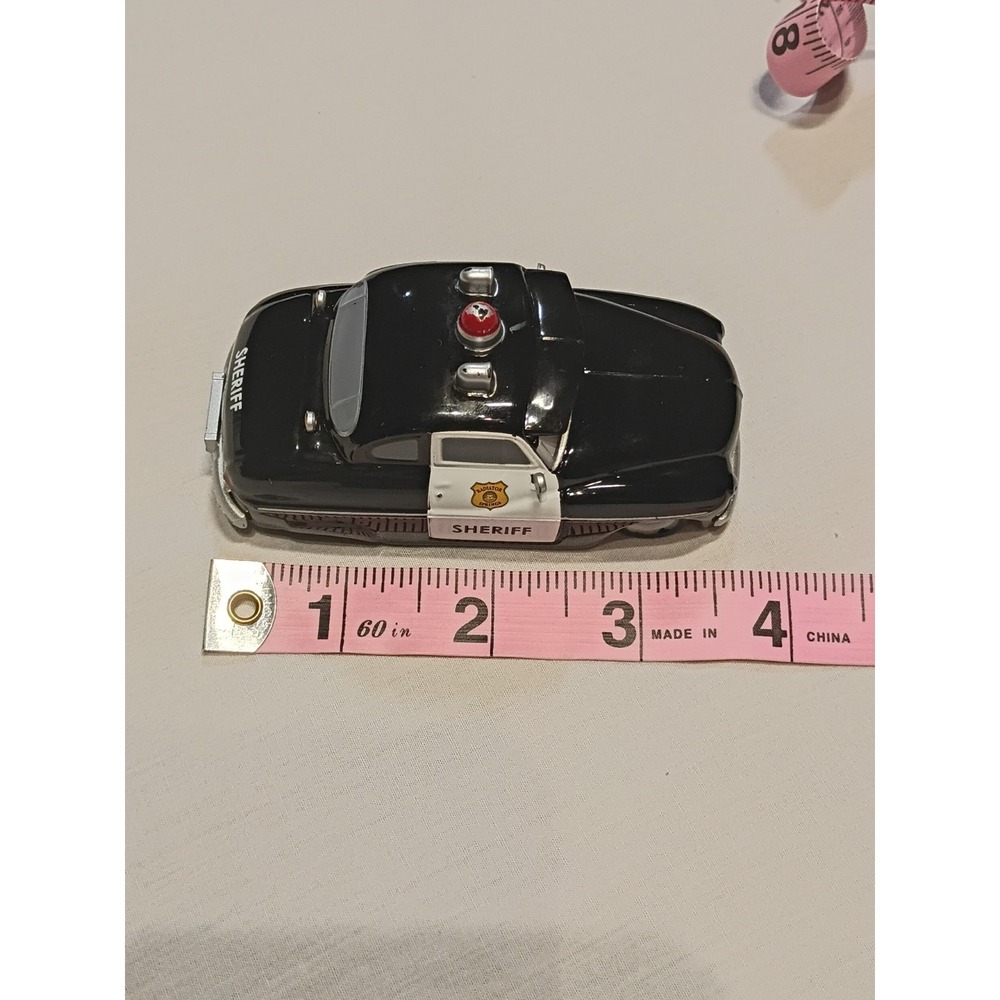 Disney Pixar Cars Sheriff 1:43 Disney Store - Picture 7 of 7